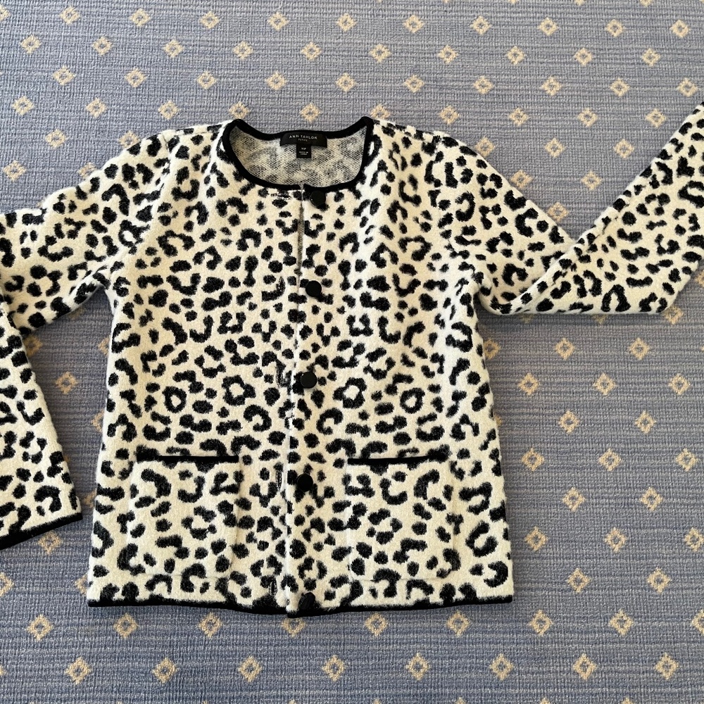 XSP Ann taylor Leopard Print Sweater cardigan